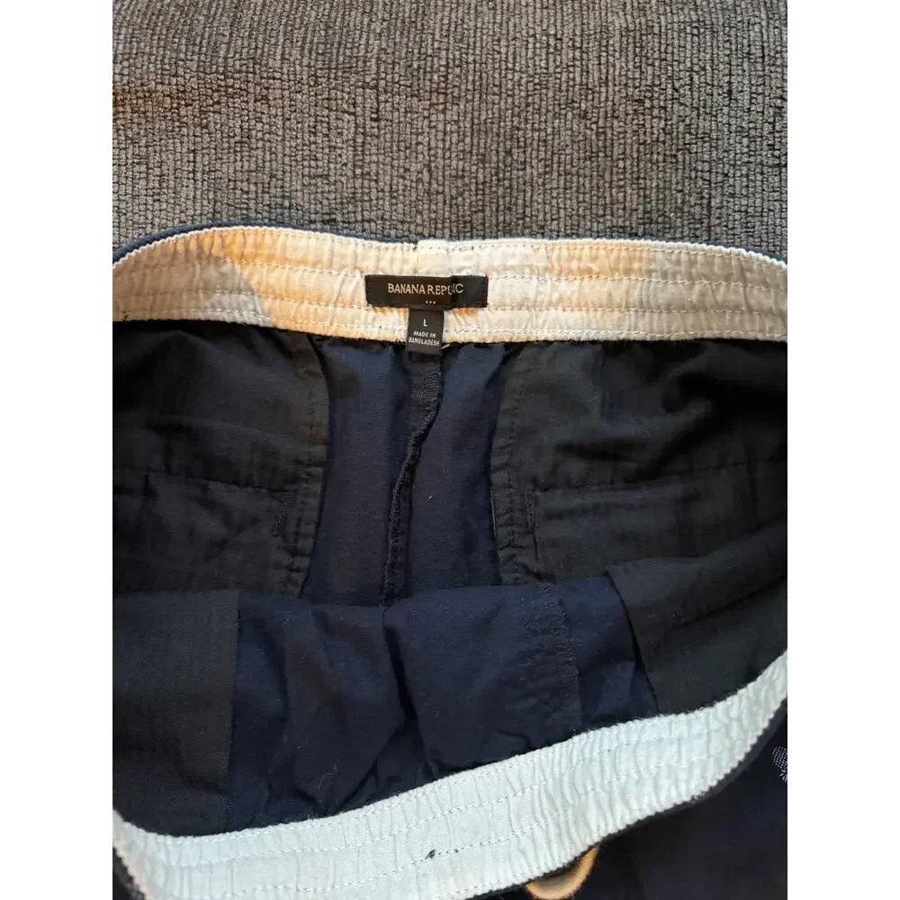 Banana Republic dive into